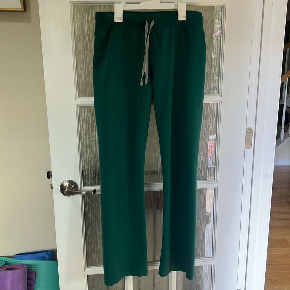 FIGS - Livingston Basic Scrub Pants